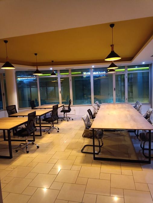 Main coworking area